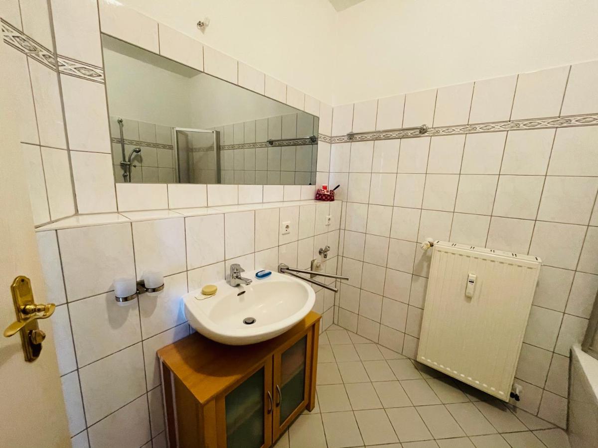 "Glueck Auf" Lichtdurchflutete Schicke Ferienwohnung In Zwickau Buitenkant foto
